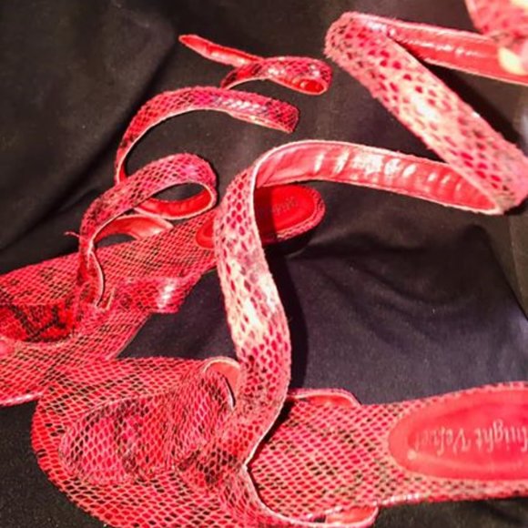 shoes - Picture 4 of 5